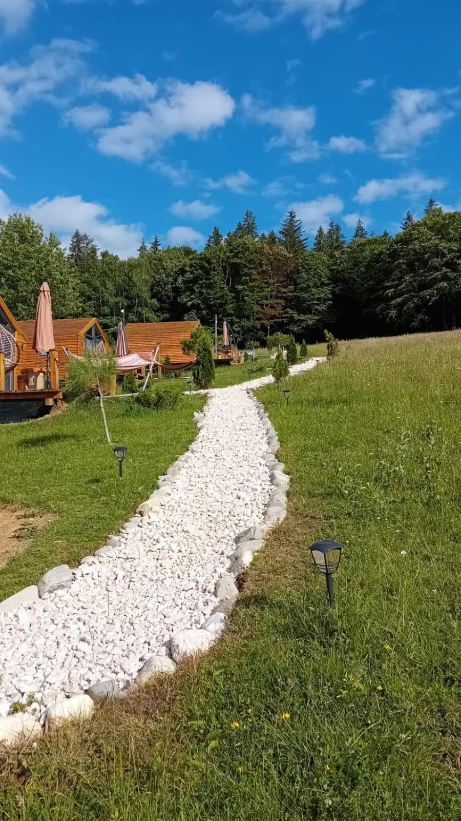 My Little Village Poiana Mărului Exterior foto